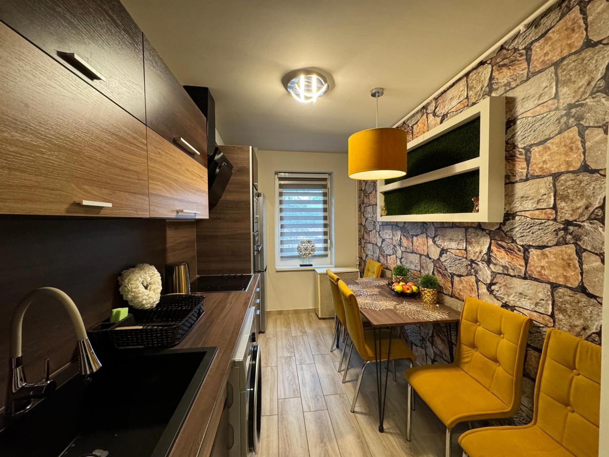 Mox Downtown Apartman Ντέμπρετσεν Εξωτερικό φωτογραφία