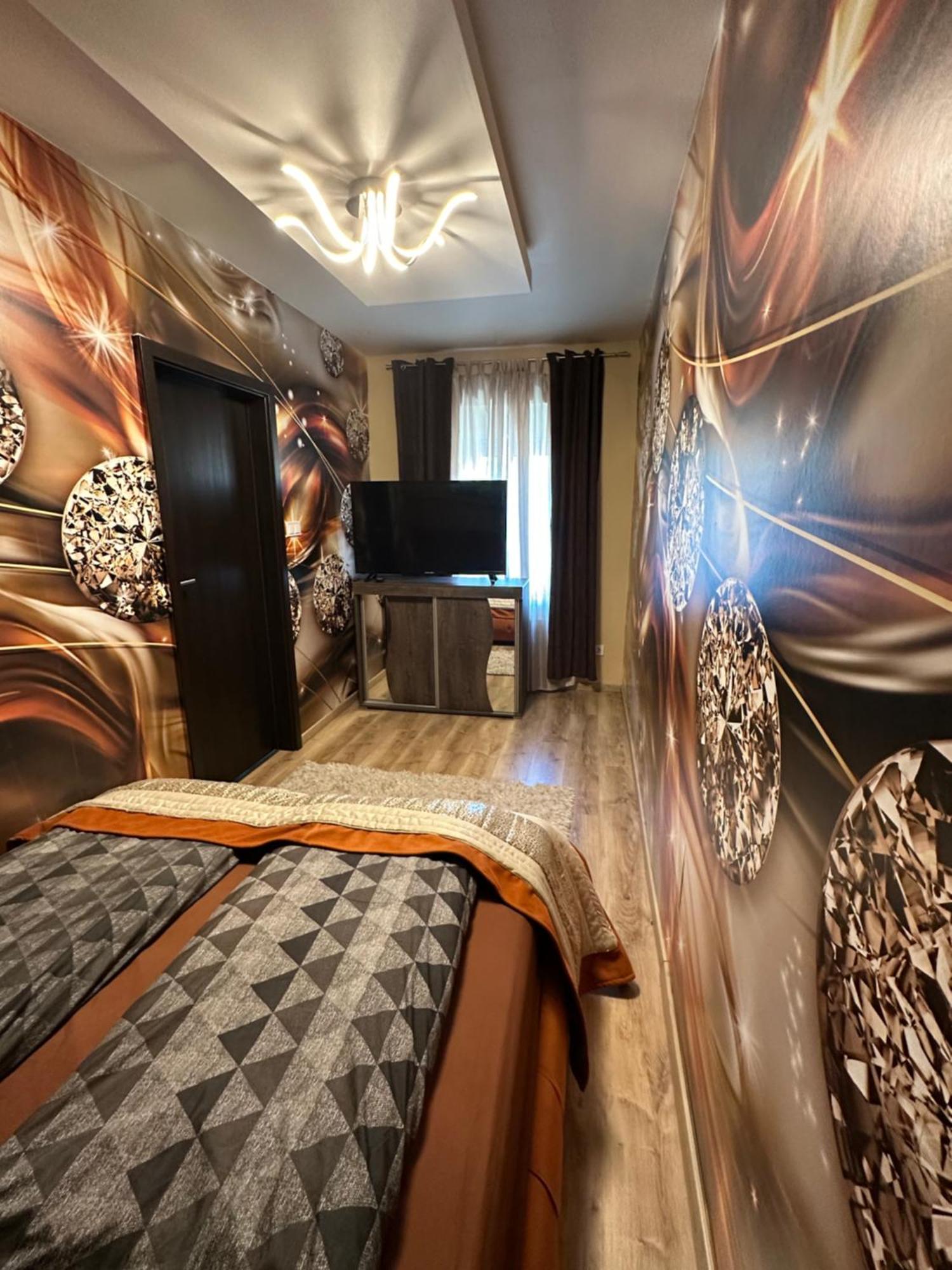 Mox Downtown Apartman Ντέμπρετσεν Εξωτερικό φωτογραφία