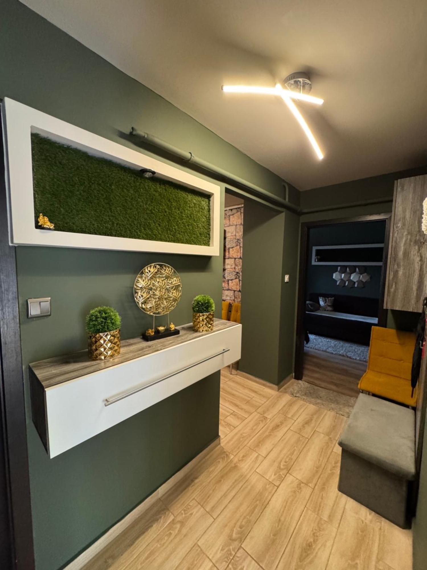 Mox Downtown Apartman Ντέμπρετσεν Εξωτερικό φωτογραφία