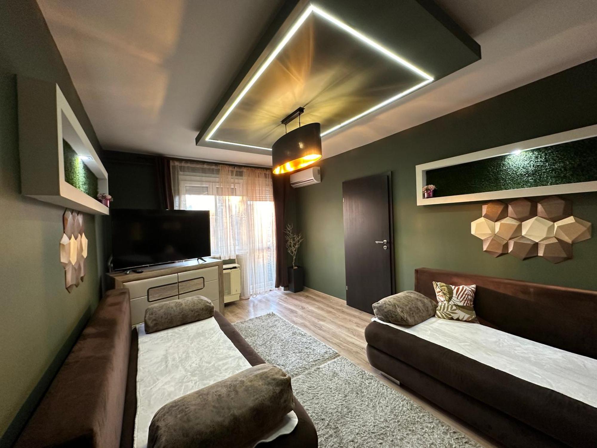 Mox Downtown Apartman Ντέμπρετσεν Εξωτερικό φωτογραφία